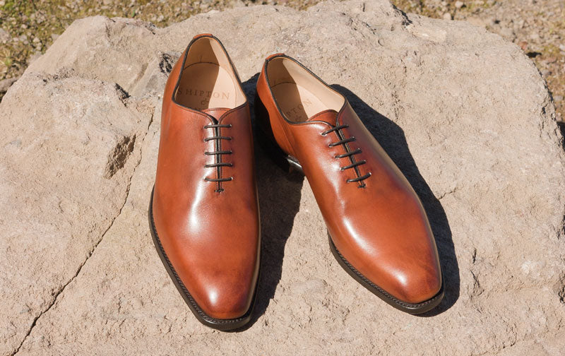 ADDINGTON Wholecut Front