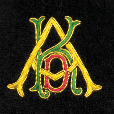 Block AKD in Coloured Thread edged in Wire
