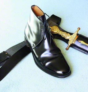 George Boot on Sword