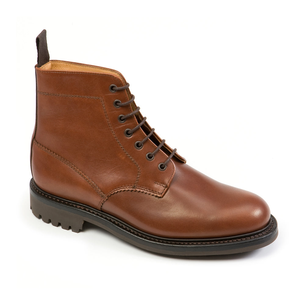 Kelso Brown Boot Commando angled View