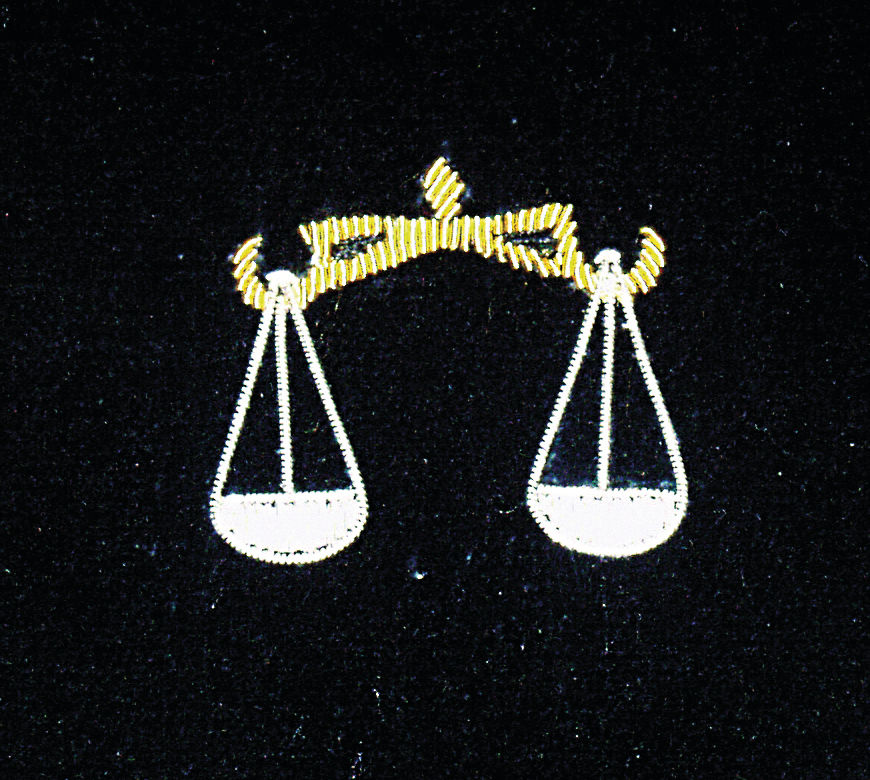 Libra Embroidered Velvet Slipper