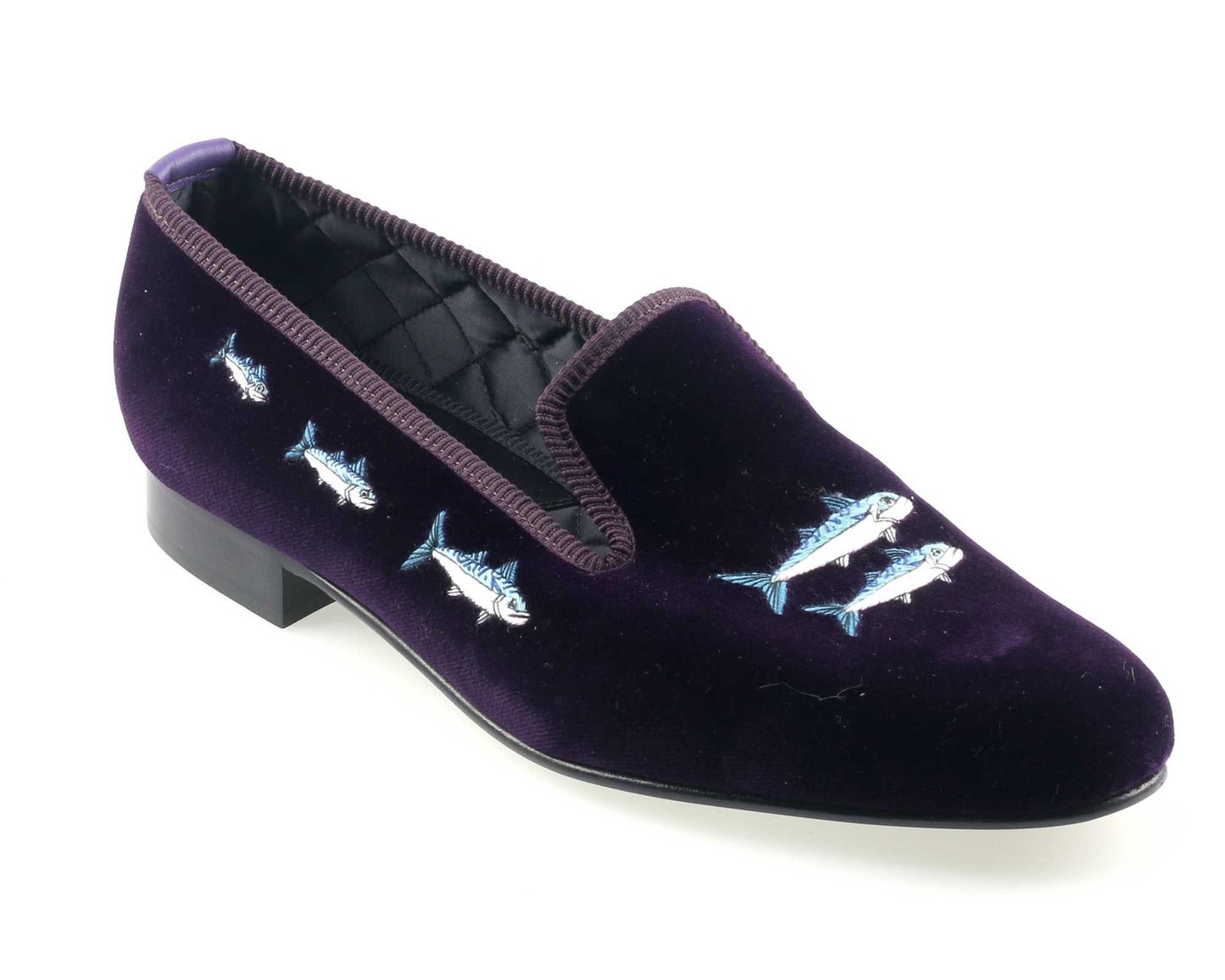 Mackerel Motif Embroidered Velvet Slipper