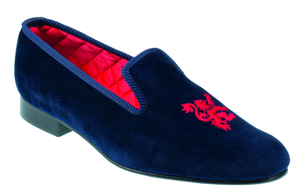 Scots Lion Motif Embroidered Velvet Slipper