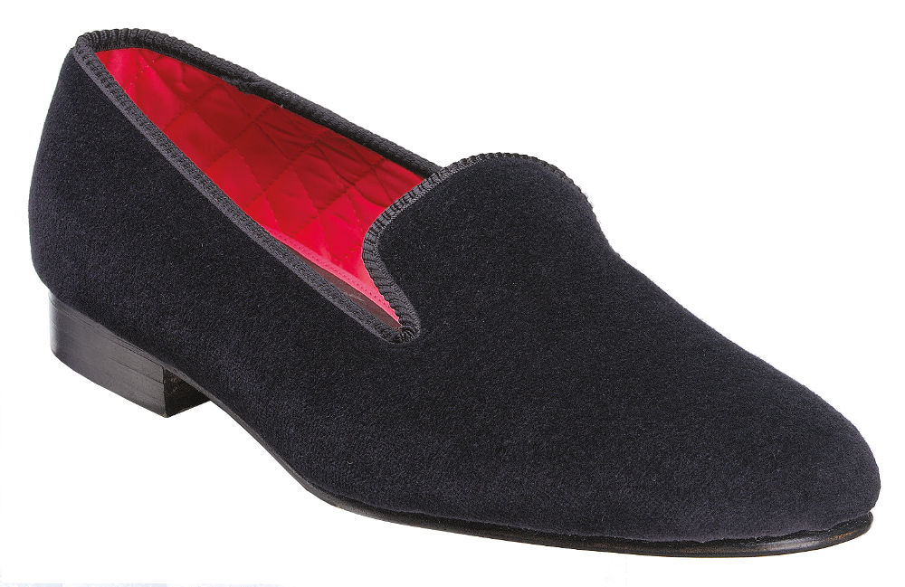 Black Velvet Slipper