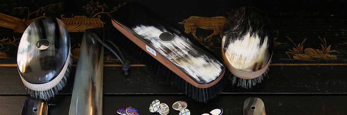 REAL HORN BRUSHES
