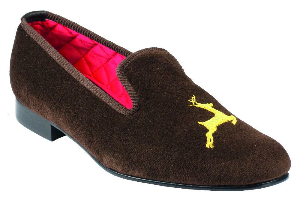 Leaping Deer Motif Embroidered Velvet Slipper