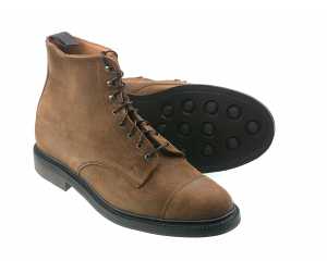 Craig Mens Light Brown Waxy Suede Boot with Rubber Sole